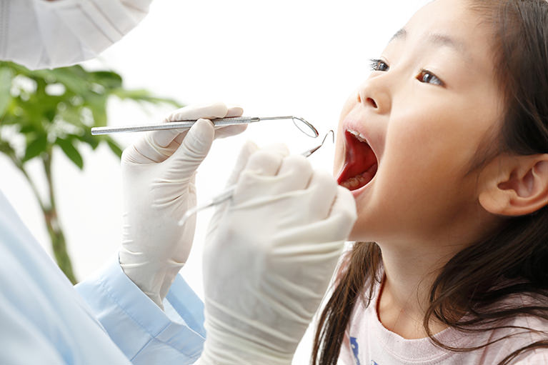 お子さんの成長に役立つ歯科医院をめざしています